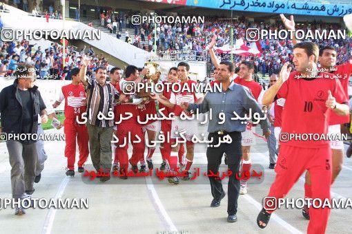 1068102, Tehran, [*parameter:4*], Iran Pro League، Persian Gulf Cup، 2001-02 season، Second Leg، Week 26، Persepolis ۱ v ۰ Fajr-e Sepasi Shiraz on 2002/05/28 at Azadi Stadium