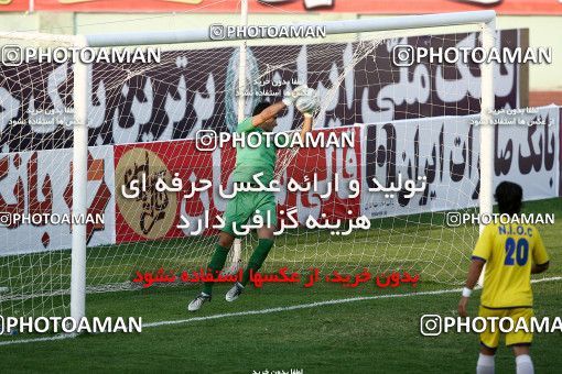 1067673, Tehran, [*parameter:4*], لیگ برتر فوتبال ایران، Persian Gulf Cup، Week 3، First Leg، Steel Azin 1 v 1 Naft Tehran on 2010/08/06 at Shahid Dastgerdi Stadium