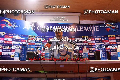 1071168, Isfahan,Fooladshahr, Iran, AFC Champions League 2010, Quarter-final, Going Play, Zob Ahan Esfahan 2 v 1 Pohang Steelers on 2010/09/15 at Foolad Shahr Stadium