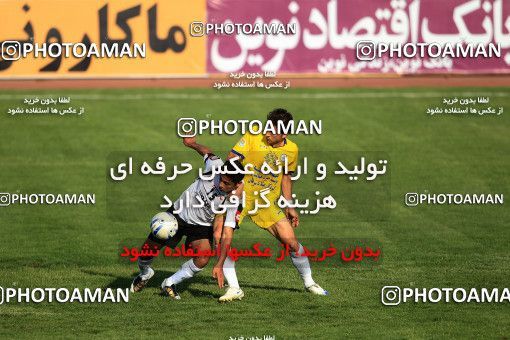 1071475, Tehran, [*parameter:4*], Iran Pro League، Persian Gulf Cup، 2010-11 season، First Leg، Week 9، Naft Tehran ۰ v ۰ Sepahan on 2010/09/17 at Shahid Dastgerdi Stadium