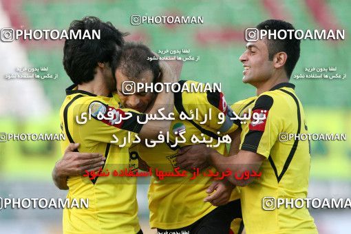 1073793, Isfahan,Fooladshahr, [*parameter:4*], Iran Pro League، Persian Gulf Cup، 2010-11 season، First Leg، Week 10، Sepahan 5 v ۰ Steel Azin on 2010/10/10 at Foolad Shahr Stadium