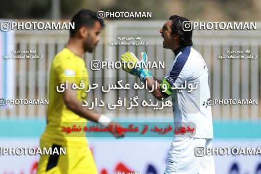 1085984, Tehran, [*parameter:4*], Iran Pro League، Persian Gulf Cup، 2017-18 season، Second Leg، Week 26، Naft Tehran ۱ v 2 Esteghlal on 2018/03/29 at Takhti Stadium