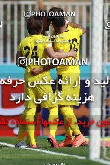 1085218, Tehran, [*parameter:4*], Iran Pro League، Persian Gulf Cup، 2017-18 season، Second Leg، Week 26، Naft Tehran ۱ v 2 Esteghlal on 2018/03/29 at Takhti Stadium