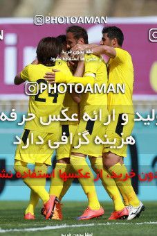 1085535, Tehran, [*parameter:4*], Iran Pro League، Persian Gulf Cup، 2017-18 season، Second Leg، Week 26، Naft Tehran ۱ v 2 Esteghlal on 2018/03/29 at Takhti Stadium