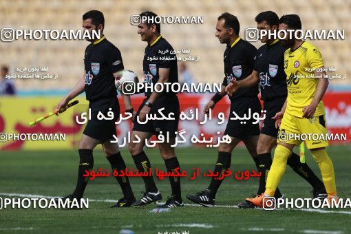 1085668, Tehran, [*parameter:4*], Iran Pro League، Persian Gulf Cup، 2017-18 season، Second Leg، Week 26، Naft Tehran ۱ v 2 Esteghlal on 2018/03/29 at Takhti Stadium