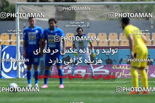 1074316, Tehran, [*parameter:4*], Iran Pro League، Persian Gulf Cup، 2017-18 season، Second Leg، Week 26، Naft Tehran ۱ v 2 Esteghlal on 2018/03/29 at Takhti Stadium