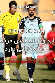 1075565, Qazvin, [*parameter:4*], Iran Pro League، Persian Gulf Cup، 2010-11 season، First Leg، Week 2، Paykan ۰ v ۱ Shahin Boushehr on 2010/08/01 at Shahid Rajai Stadium