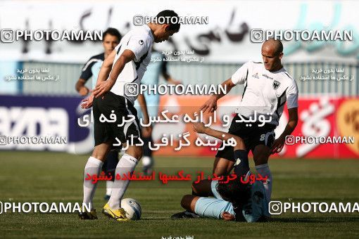 1075828, Qazvin, [*parameter:4*], Iran Pro League، Persian Gulf Cup، 2010-11 season، First Leg، Week 2، Paykan ۰ v ۱ Shahin Boushehr on 2010/08/01 at Shahid Rajai Stadium