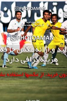 1076357, Qazvin, [*parameter:4*], لیگ برتر فوتبال ایران، Persian Gulf Cup، Week 8، First Leg، Paykan 1 v 3 Naft Tehran on 2010/09/10 at Shahid Rajai Stadium