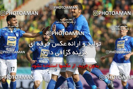 1709402, Abadan, Iran, Iranian Hazfi Cup, Semi-Finals, Khorramshahr Cup, Sanat Naft Abadan ۱ v 2 Esteghlal on 2018/01/30 at Takhti Stadium Abadan