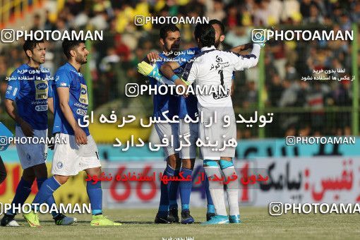 1709271, Abadan, , Semi-Finals جام حذفی فوتبال ایران, Khorramshahr Cup, Sanat Naft Abadan 1 v 2 Esteghlal on 2018/01/30 at Takhti Stadium Abadan