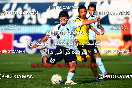 1086415, Qazvin, [*parameter:4*], Iran Pro League، Persian Gulf Cup، 2010-11 season، First Leg، Week 11، Paykan 2 v 4 Sepahan on 2010/10/15 at Shahid Rajai Stadium