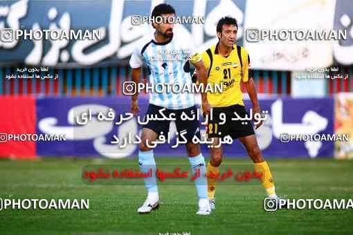 1086410, Qazvin, [*parameter:4*], Iran Pro League، Persian Gulf Cup، 2010-11 season، First Leg، Week 11، Paykan 2 v 4 Sepahan on 2010/10/15 at Shahid Rajai Stadium