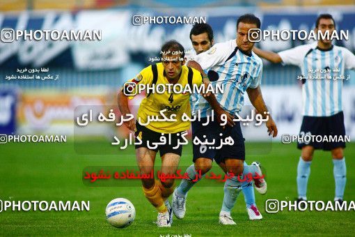 1086459, Qazvin, [*parameter:4*], لیگ برتر فوتبال ایران، Persian Gulf Cup، Week 11، First Leg، Paykan 2 v 4 Sepahan on 2010/10/15 at Shahid Rajai Stadium