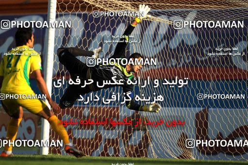 1086689, Tehran, [*parameter:4*], Iran Pro League، Persian Gulf Cup، 2010-11 season، First Leg، Week 12، Rah Ahan 2 v ۱ Pas on 2010/10/24 at Ekbatan Stadium