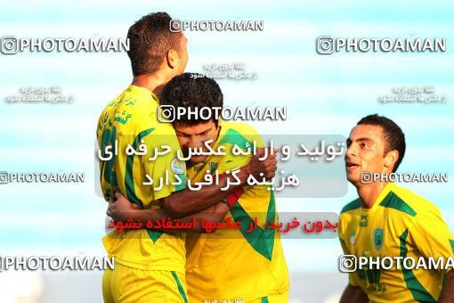 1086722, Tehran, [*parameter:4*], Iran Pro League، Persian Gulf Cup، 2010-11 season، First Leg، Week 12، Rah Ahan 2 v ۱ Pas on 2010/10/24 at Ekbatan Stadium