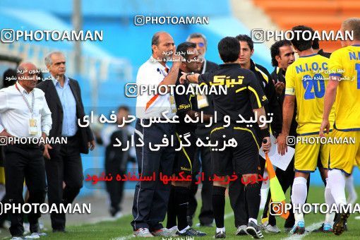 1087257, Tehran, [*parameter:4*], Iran Pro League، Persian Gulf Cup، 2010-11 season، First Leg، Week 13، Naft Tehran ۰ v ۰ Saipa on 2010/10/29 at Ekbatan Stadium