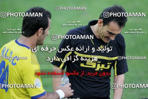 1087280, Tehran, [*parameter:4*], لیگ برتر فوتبال ایران، Persian Gulf Cup، Week 13، First Leg، Naft Tehran 0 v 0 Saipa on 2010/10/29 at Ekbatan Stadium