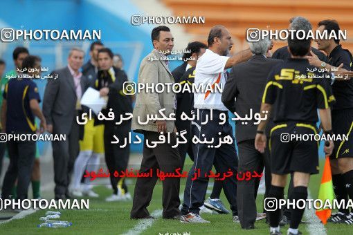 1090251, Tehran, [*parameter:4*], Iran Pro League، Persian Gulf Cup، 2010-11 season، First Leg، Week 13، Naft Tehran ۰ v ۰ Saipa on 2010/10/29 at Ekbatan Stadium