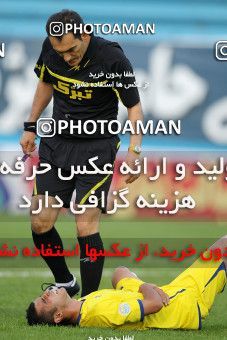 1090304, Tehran, [*parameter:4*], Iran Pro League، Persian Gulf Cup، 2010-11 season، First Leg، Week 13، Naft Tehran ۰ v ۰ Saipa on 2010/10/29 at Ekbatan Stadium