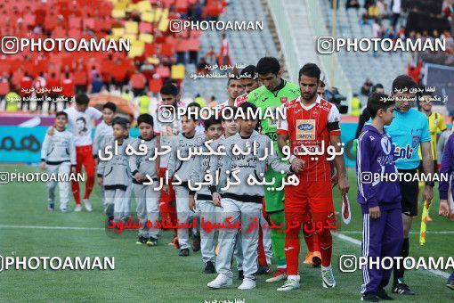 1096206, Tehran, [*parameter:4*], Iran Pro League، Persian Gulf Cup، 2017-18 season، Second Leg، Week 28، Persepolis ۱ v ۱ Pars Jonoubi Jam on 2018/04/11 at Azadi Stadium