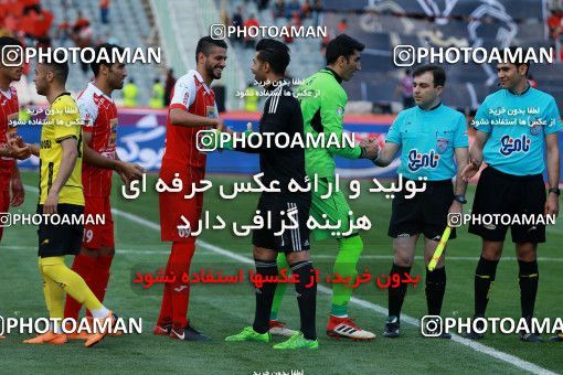 1107103, Tehran, [*parameter:4*], Iran Pro League، Persian Gulf Cup، 2017-18 season، Second Leg، Week 28، Persepolis ۱ v ۱ Pars Jonoubi Jam on 2018/04/11 at Azadi Stadium