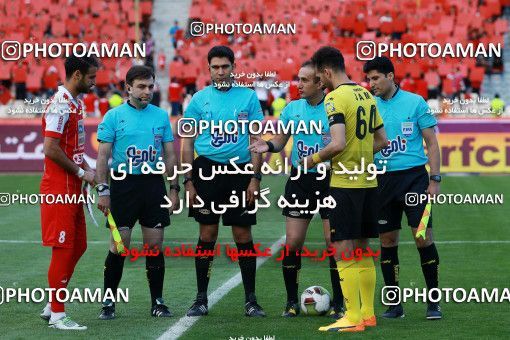 1096811, Tehran, [*parameter:4*], Iran Pro League، Persian Gulf Cup، 2017-18 season، Second Leg، Week 28، Persepolis ۱ v ۱ Pars Jonoubi Jam on 2018/04/11 at Azadi Stadium