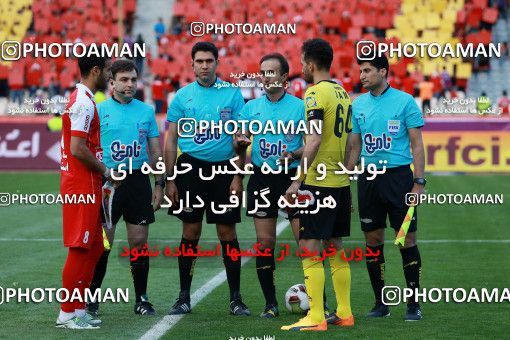 1096235, Tehran, [*parameter:4*], Iran Pro League، Persian Gulf Cup، 2017-18 season، Second Leg، Week 28، Persepolis ۱ v ۱ Pars Jonoubi Jam on 2018/04/11 at Azadi Stadium