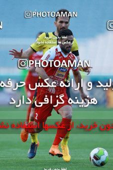 1096802, Tehran, [*parameter:4*], Iran Pro League، Persian Gulf Cup، 2017-18 season، Second Leg، Week 28، Persepolis ۱ v ۱ Pars Jonoubi Jam on 2018/04/11 at Azadi Stadium