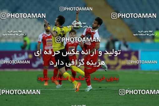 1106927, Tehran, [*parameter:4*], Iran Pro League، Persian Gulf Cup، 2017-18 season، Second Leg، Week 28، Persepolis ۱ v ۱ Pars Jonoubi Jam on 2018/04/11 at Azadi Stadium