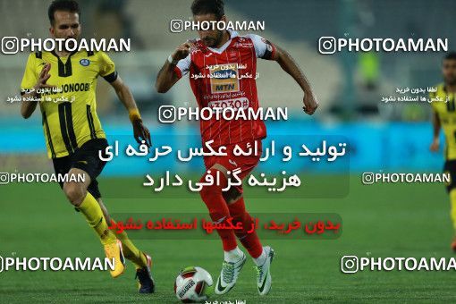 1107261, Tehran, [*parameter:4*], Iran Pro League، Persian Gulf Cup، 2017-18 season، Second Leg، Week 28، Persepolis ۱ v ۱ Pars Jonoubi Jam on 2018/04/11 at Azadi Stadium