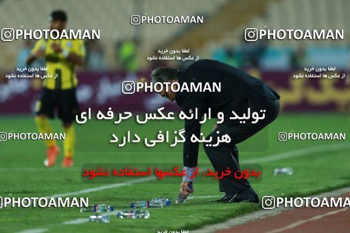 1096582, Tehran, [*parameter:4*], لیگ برتر فوتبال ایران، Persian Gulf Cup، Week 28، Second Leg، Persepolis 1 v 1 Pars Jonoubi Jam on 2018/04/11 at Azadi Stadium