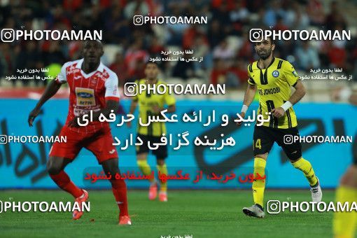 1106694, Tehran, [*parameter:4*], Iran Pro League، Persian Gulf Cup، 2017-18 season، Second Leg، Week 28، Persepolis ۱ v ۱ Pars Jonoubi Jam on 2018/04/11 at Azadi Stadium