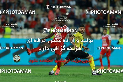 1106596, Tehran, [*parameter:4*], Iran Pro League، Persian Gulf Cup، 2017-18 season، Second Leg، Week 28، Persepolis ۱ v ۱ Pars Jonoubi Jam on 2018/04/11 at Azadi Stadium