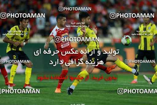 1096314, Tehran, [*parameter:4*], Iran Pro League، Persian Gulf Cup، 2017-18 season، Second Leg، Week 28، Persepolis ۱ v ۱ Pars Jonoubi Jam on 2018/04/11 at Azadi Stadium