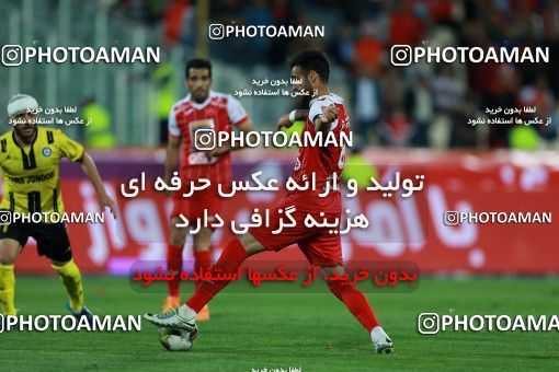 1106848, Tehran, [*parameter:4*], Iran Pro League، Persian Gulf Cup، 2017-18 season، Second Leg، Week 28، Persepolis ۱ v ۱ Pars Jonoubi Jam on 2018/04/11 at Azadi Stadium