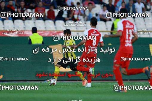 1089757, Tehran, [*parameter:4*], Iran Pro League، Persian Gulf Cup، 2017-18 season، Second Leg، Week 28، Persepolis ۱ v ۱ Pars Jonoubi Jam on 2018/04/11 at Azadi Stadium