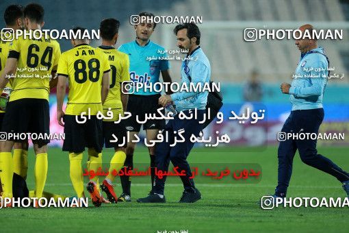 1089973, Tehran, [*parameter:4*], Iran Pro League، Persian Gulf Cup، 2017-18 season، Second Leg، Week 28، Persepolis ۱ v ۱ Pars Jonoubi Jam on 2018/04/11 at Azadi Stadium