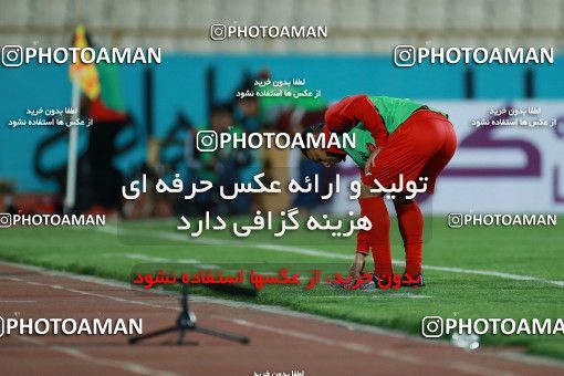 1089588, Tehran, [*parameter:4*], Iran Pro League، Persian Gulf Cup، 2017-18 season، Second Leg، Week 28، Persepolis ۱ v ۱ Pars Jonoubi Jam on 2018/04/11 at Azadi Stadium