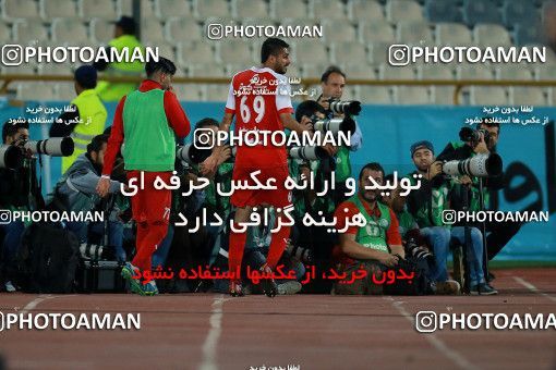 1089206, Tehran, [*parameter:4*], Iran Pro League، Persian Gulf Cup، 2017-18 season، Second Leg، Week 28، Persepolis ۱ v ۱ Pars Jonoubi Jam on 2018/04/11 at Azadi Stadium