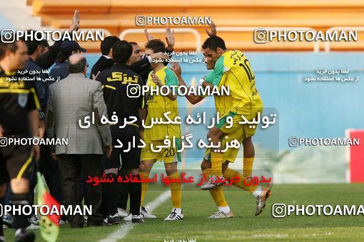 1090962, Tehran, [*parameter:4*], Iran Pro League، Persian Gulf Cup، 2010-11 season، First Leg، Week 14، Rah Ahan 3 v ۰ Steel Azin on 2010/11/05 at Ekbatan Stadium