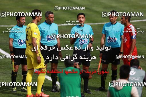 1127920, Tehran, [*parameter:4*], Iran Pro League، Persian Gulf Cup، 2017-18 season، Second Leg، Week 28، Naft Tehran ۰ v ۱ Padideh Mashhad on 2018/04/13 at Takhti Stadium