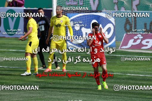 1127900, Tehran, [*parameter:4*], لیگ برتر فوتبال ایران، Persian Gulf Cup، Week 28، Second Leg، Naft Tehran 0 v 1 Padideh Mashhad on 2018/04/13 at Takhti Stadium