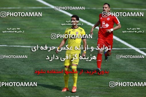 1127797, Tehran, [*parameter:4*], Iran Pro League، Persian Gulf Cup، 2017-18 season، Second Leg، Week 28، Naft Tehran ۰ v ۱ Padideh Mashhad on 2018/04/13 at Takhti Stadium