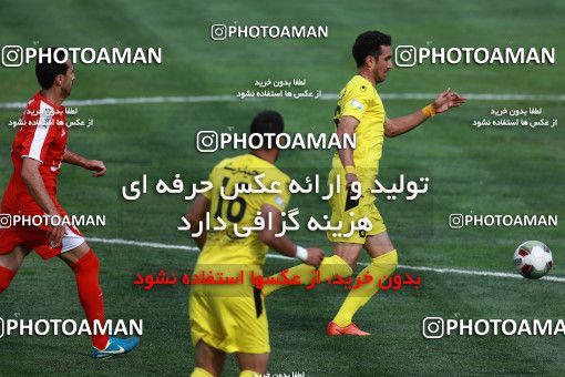 1128190, Tehran, [*parameter:4*], Iran Pro League، Persian Gulf Cup، 2017-18 season، Second Leg، Week 28، Naft Tehran ۰ v ۱ Padideh Mashhad on 2018/04/13 at Takhti Stadium