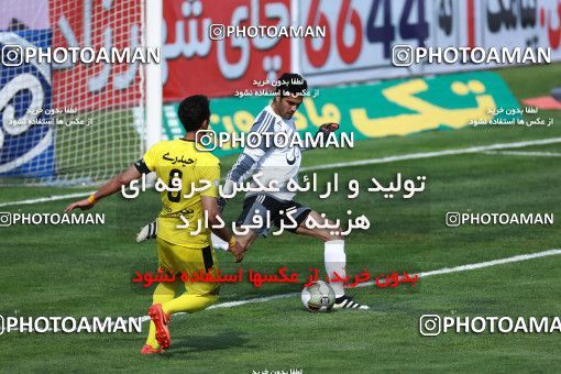 1128106, Tehran, [*parameter:4*], Iran Pro League، Persian Gulf Cup، 2017-18 season، Second Leg، Week 28، Naft Tehran ۰ v ۱ Padideh Mashhad on 2018/04/13 at Takhti Stadium