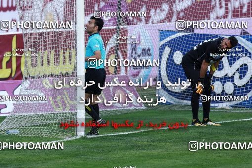 1127781, Tehran, [*parameter:4*], لیگ برتر فوتبال ایران، Persian Gulf Cup، Week 28، Second Leg، Naft Tehran 0 v 1 Padideh Mashhad on 2018/04/13 at Takhti Stadium