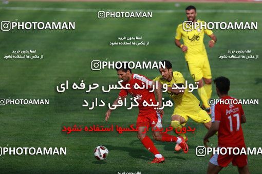 1128241, Tehran, [*parameter:4*], Iran Pro League، Persian Gulf Cup، 2017-18 season، Second Leg، Week 28، Naft Tehran ۰ v ۱ Padideh Mashhad on 2018/04/13 at Takhti Stadium