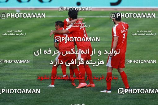 1128263, Tehran, [*parameter:4*], Iran Pro League، Persian Gulf Cup، 2017-18 season، Second Leg، Week 28، Naft Tehran ۰ v ۱ Padideh Mashhad on 2018/04/13 at Takhti Stadium