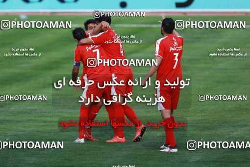 1128169, Tehran, [*parameter:4*], Iran Pro League، Persian Gulf Cup، 2017-18 season، Second Leg، Week 28، Naft Tehran ۰ v ۱ Padideh Mashhad on 2018/04/13 at Takhti Stadium